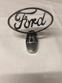 Sigla Ford in metallo cromato