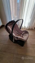OVETTO CON SUPPORTO PER  AUTO