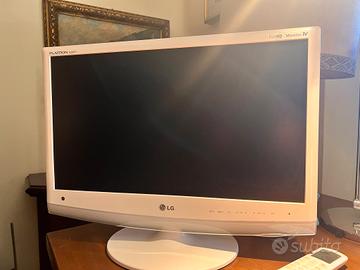 TV LG 22 pollici full HD