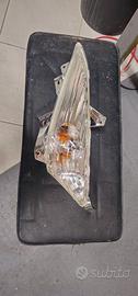 FRECCIA ANTERIORE DESTRA YAMAHA T MAX 500 2008