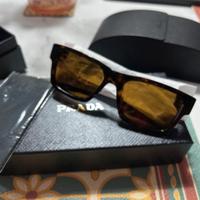 Occhiali da sole Prada