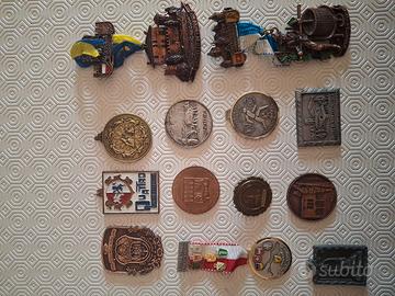 Lotto Medaglie e Spille Vintage  Commemorative 