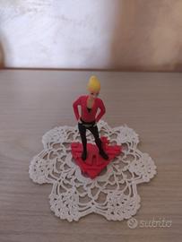 Personaggio femminile "Fast and Furious" - Kinder 