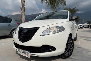 LANCIA YPSILON S MOMODESIGN 2014 1.2 BENZINA 69 CV