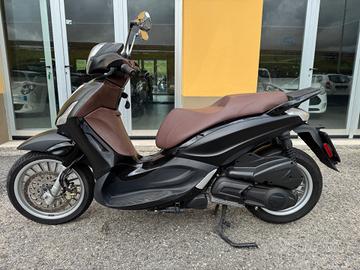 Piaggio Beverly 300