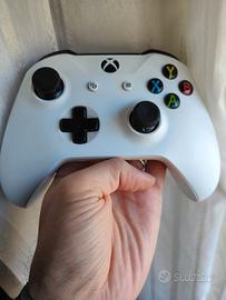 XBOX ONE S 1 JOISTIC 8 GIOCHI 1 T MEMORIA