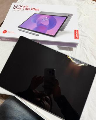 Lenovo Idea Tab Plus con Penna