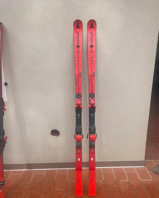 Sci da gigante Atomic 193