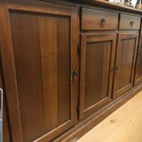 credenza in arte povera