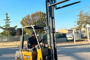 S103 Muletto Hyster 15 q