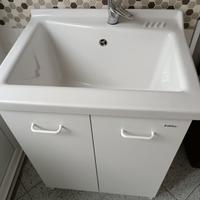 mobile con pila pari al nuovo