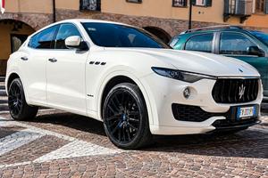 Maserati Levante V6 Diesel AWD Gransport