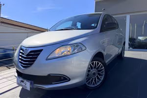 Lancia Ypsilon 1.2 69 CV 5 porte 59.000km