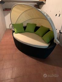 Divano da giardino