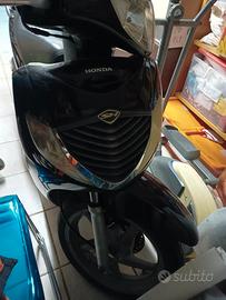 Honda sh 150