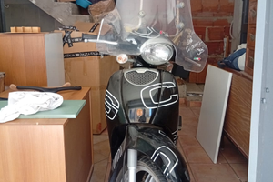 Aprilia Scarabeo 50cc 4t edizione limitata