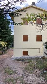 Casa IN CAMPAGNA CON TERRENO