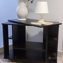 Carrello porta TV / mobiletto multiuso  con  ruote