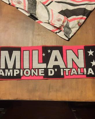 Sciarpa celebrativa Milan