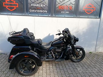 Harley-davidson Tri Glide CVO