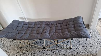 Letto da campeggio