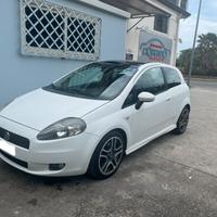 Grande punto sport multijet