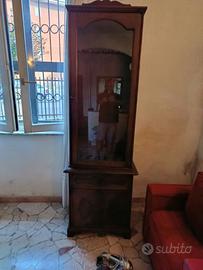 Vetrinetta in legno classica