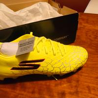 Due paia di scarpe da calcio numero 46