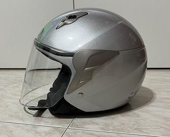 Casco Jet AXO