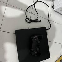 Playstation 4 slim anno fine 2018 500gb