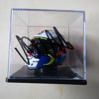 Modellino 1/5 casco con autografo V.Rossi