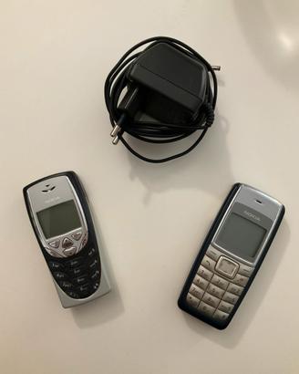 Cellulari Nokia 8310 e 1110
