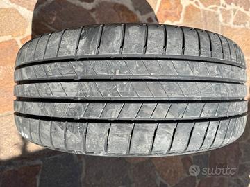 Bridgestone Turanza 225/40 R19 93Y