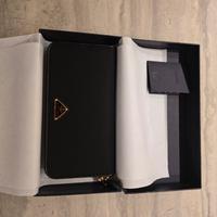 Portafoglio donna Prada