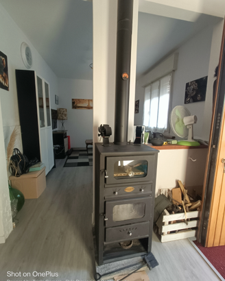 Casa singola terra tetto accostata