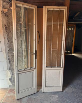Porta finestra a due ante con vetrocamera, robusta