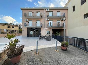 4 LOCALI A CASTELLAMMARE DEL GOLFO
