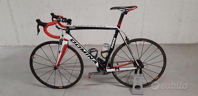 Bici da corsa in carbonio