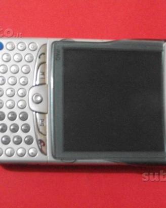 Smartphone hp 6515 con gps integrato