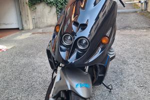 Malaguti Phantom F12