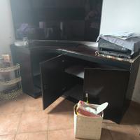 Mobile tv e cristalliera