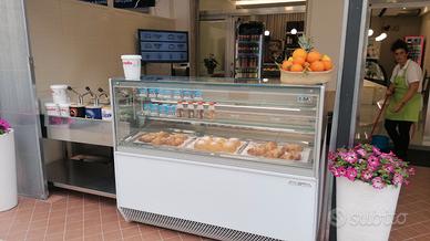 Vetrina semifreddi ISA Millennium Pastry ST