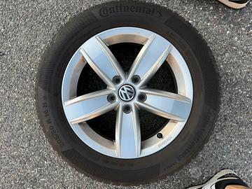 Gomme invernali + cerchi originali per T-roc