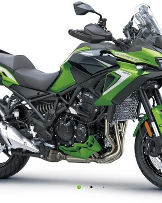 Kawasaki Altro Versys 900 SE in pre ordine