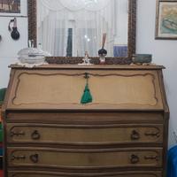 scrittoio a ribalta con cassettiera 