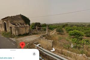 Terreno agricolo coltivato ad arance tarocco