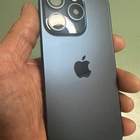 IPhone 15 pro e 14 per pezzi di ricambio