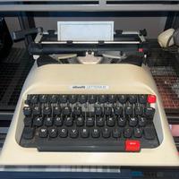Olivetti lettera 12