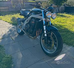 triumph speed triple 955i 2003