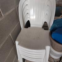 sedie in plastica impilabili